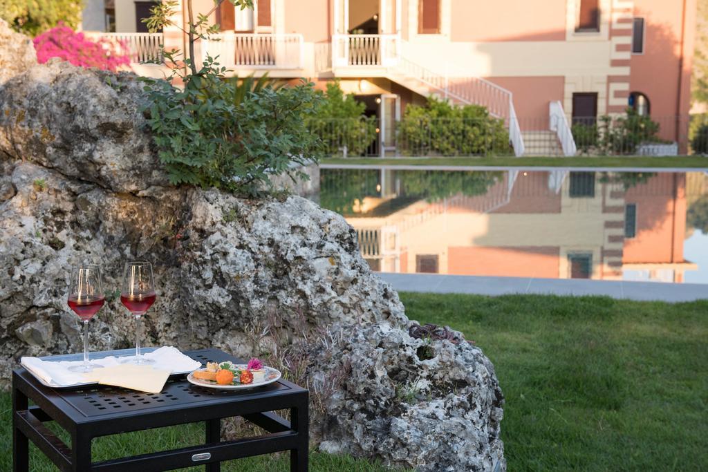 Romantic Hotel & Restaurant Villa Cheta Elite Maratea Dış mekan fotoğraf